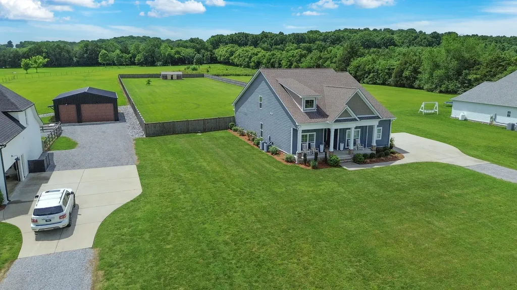 7890 Poplar Hill Road Watertown TN 37184