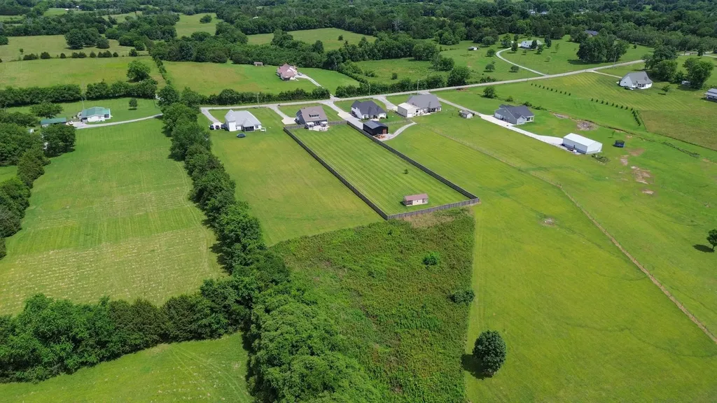 7890 Poplar Hill Road Watertown TN 37184