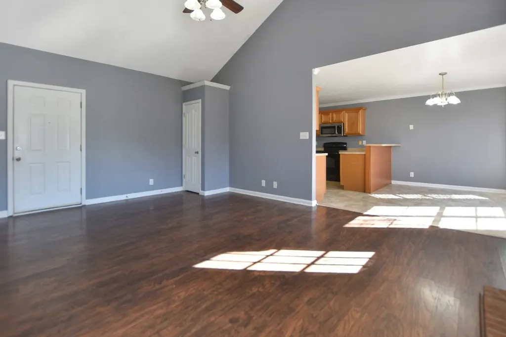 423 Athena Drive Clarksville TN 37042