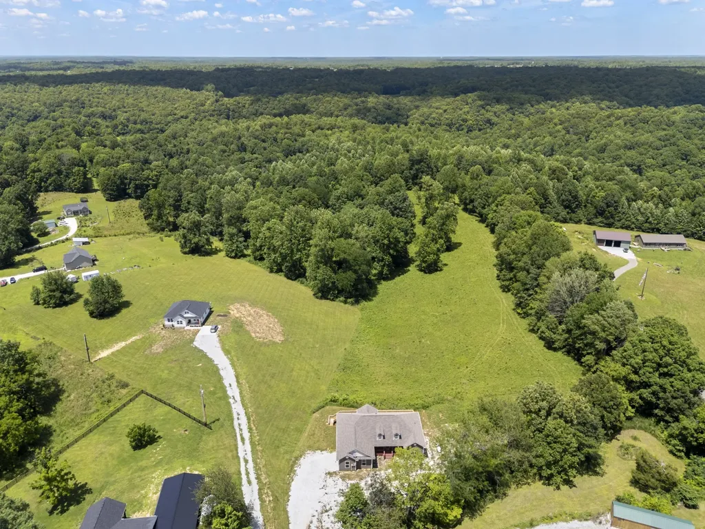 694 Nels Adams Road Dickson TN 37055
