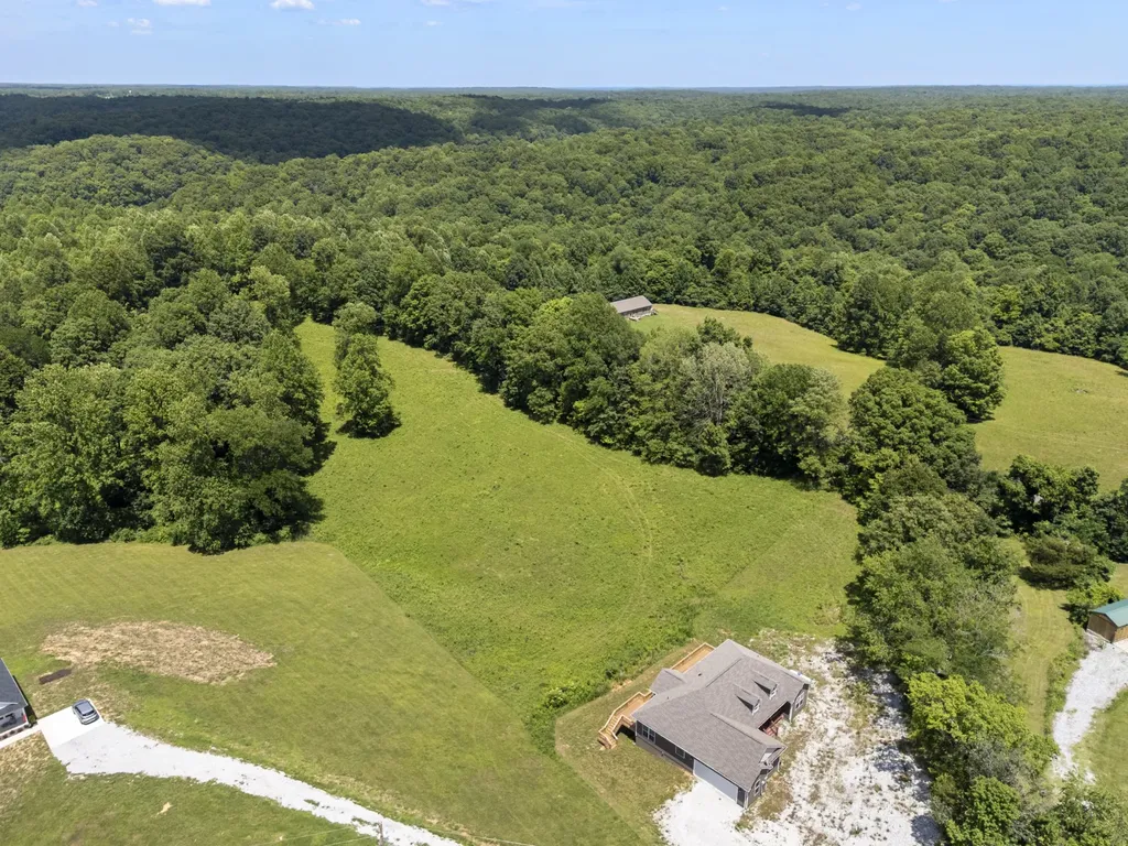 694 Nels Adams Road Dickson TN 37055