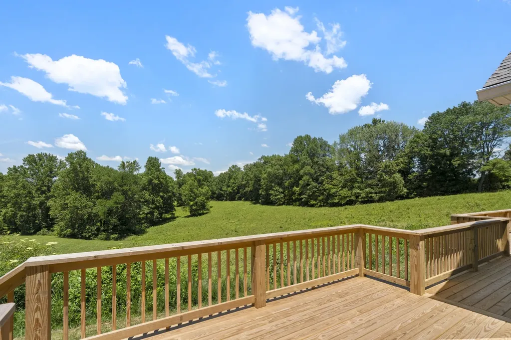 694 Nels Adams Road Dickson TN 37055