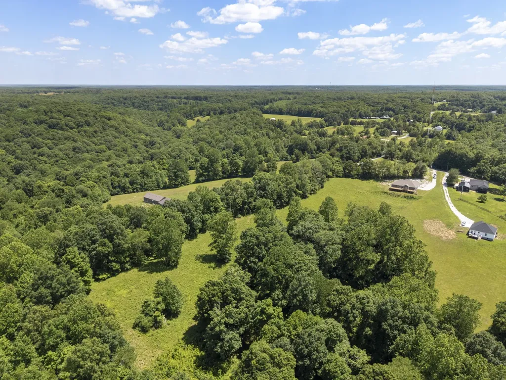 694 Nels Adams Road Dickson TN 37055