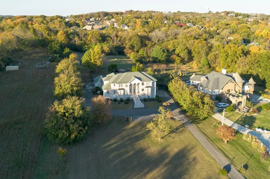 6024 Rock Springs Road Smyrna TN 37167