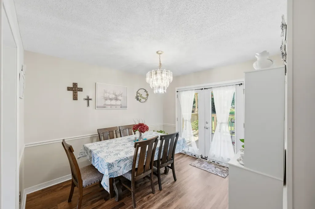 33 Hillview Drive Hollow Rock TN 38342