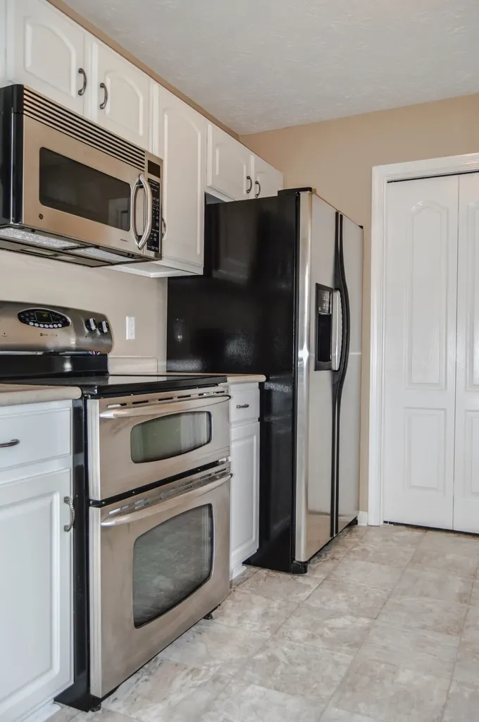 2769 Ridgepole Drive Clarksville TN 37040