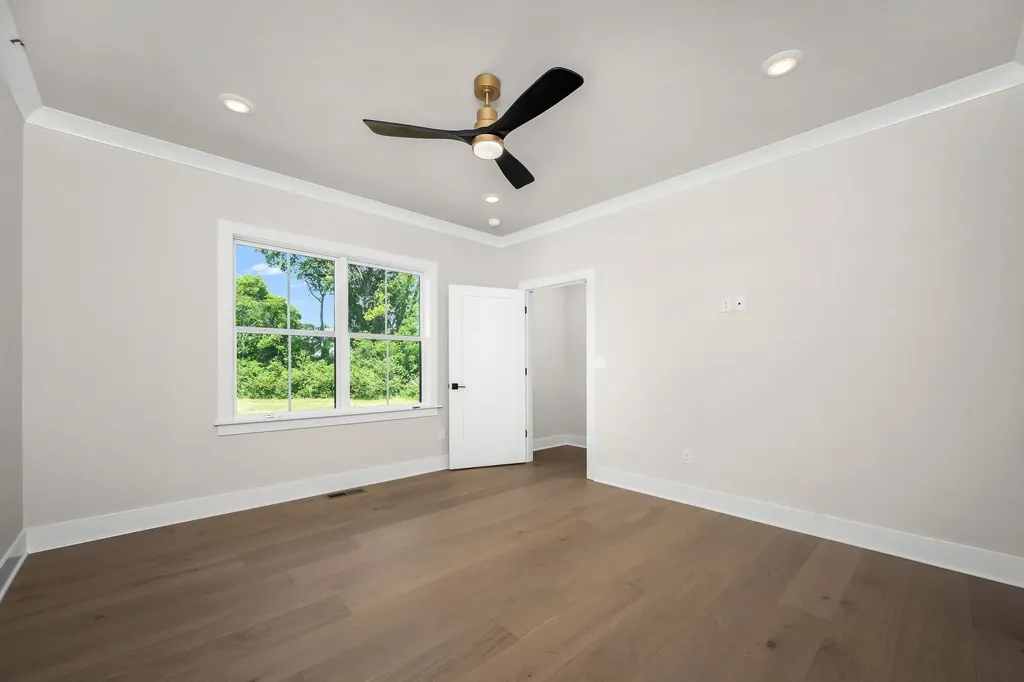 2338 Thad Court Murfreesboro TN 37128