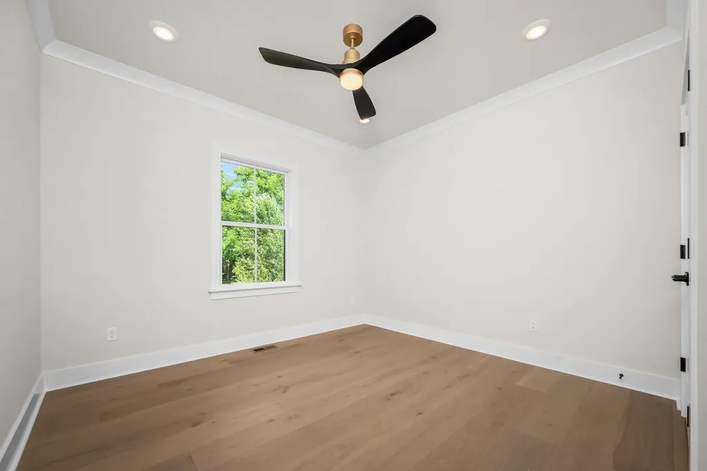 2338 Thad Court Murfreesboro TN 37128