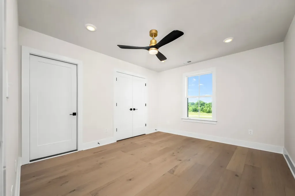 2338 Thad Court Murfreesboro TN 37128