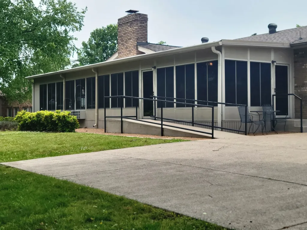 110 Meadowlake Court Hendersonville TN 37075