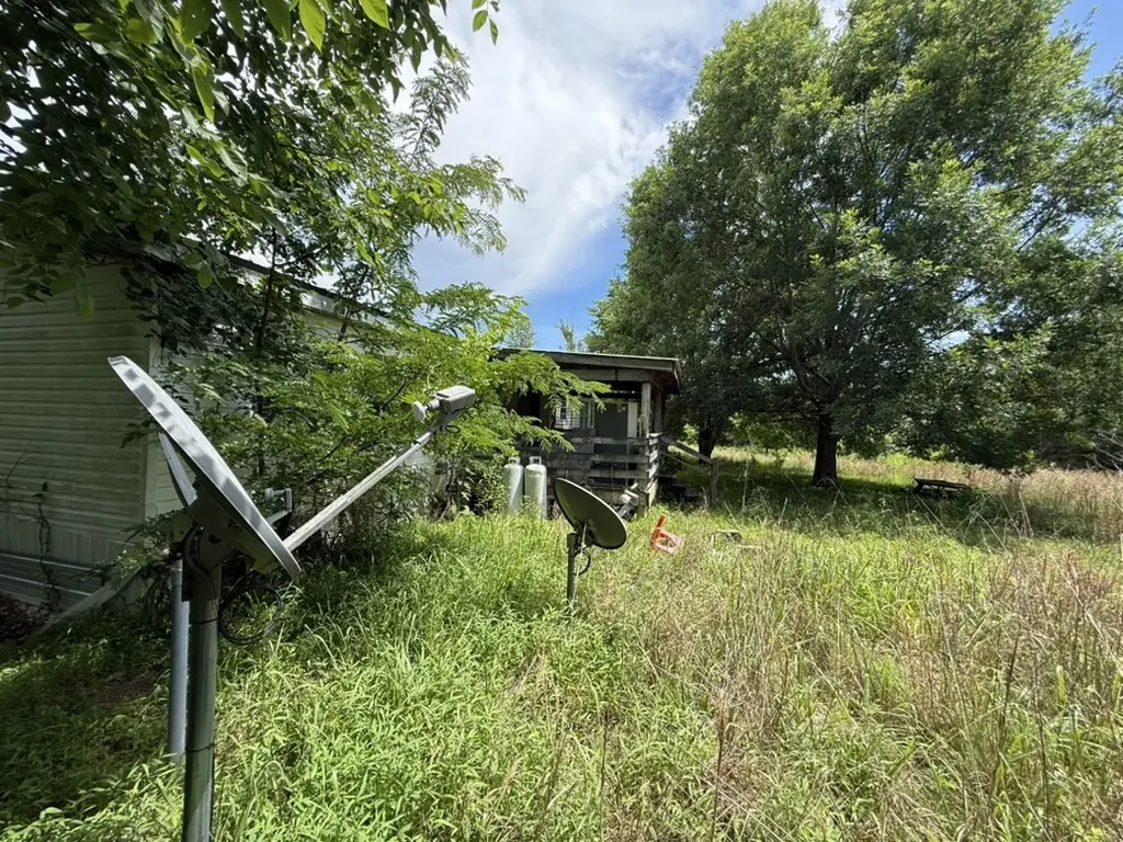 1271 Freeman Loop Cumberland Furnace TN 37051