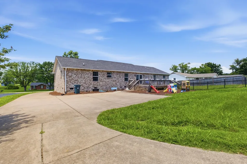 505 Stonehenge Drive Lebanon TN 37090