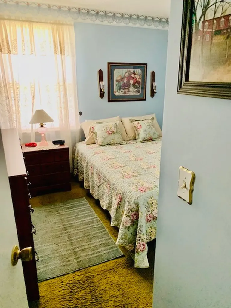 912 Oak Vale Hermitage TN 37076