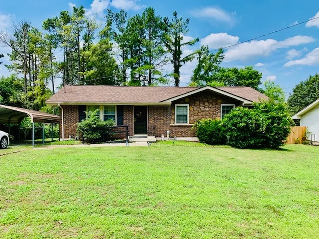 912 Oak Vale Hermitage TN 37076