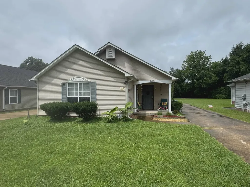 203 Phillips Street Jackson TN 38301