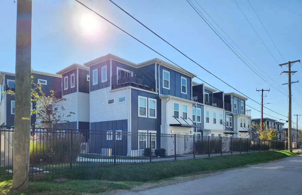 107 Queen Avenue Nashville TN 37207