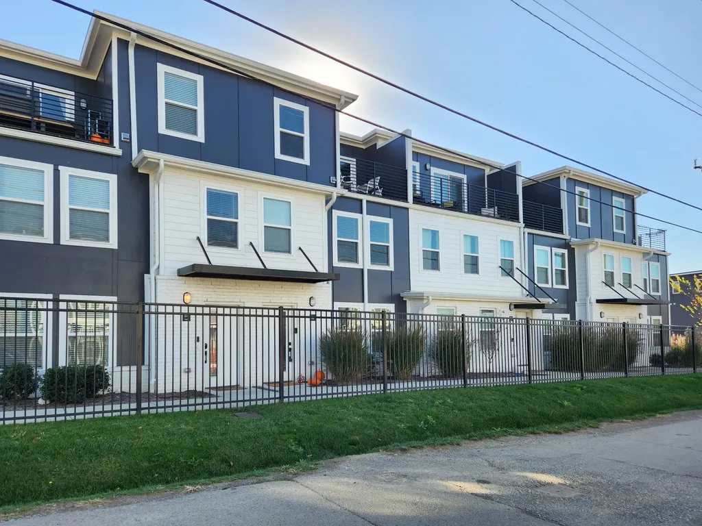 107 Queen Avenue Nashville TN 37207