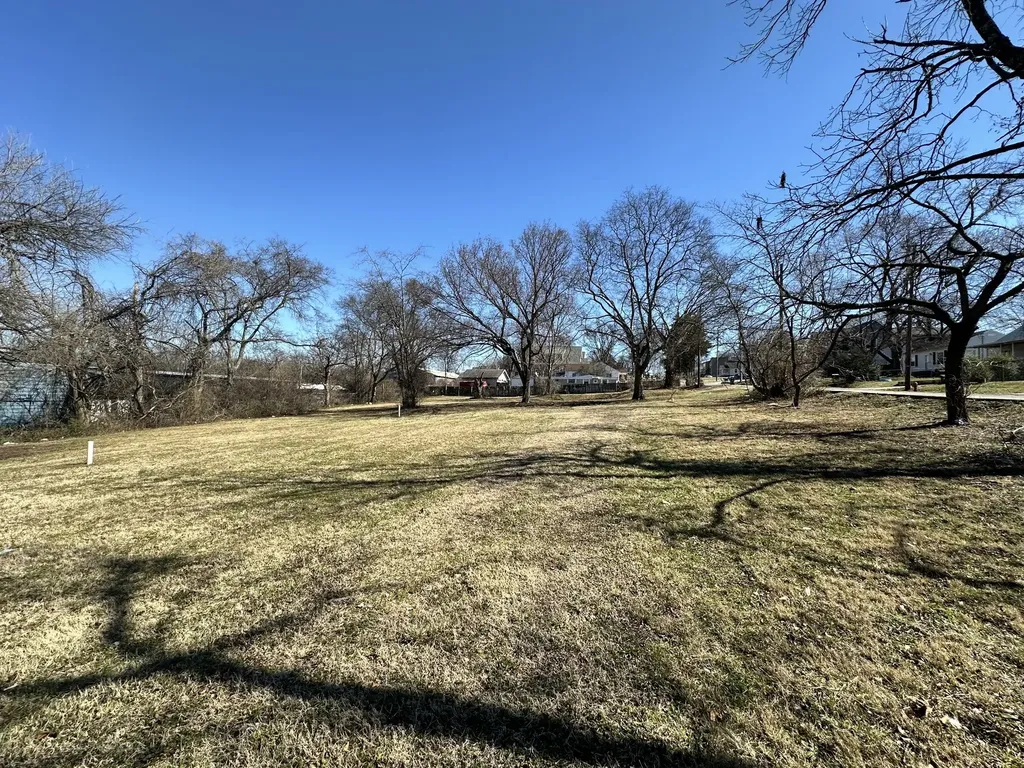 107 Queen Avenue Nashville TN 37207