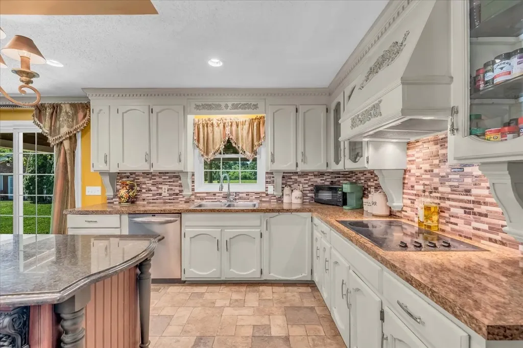 6263 Windrow Road Rockvale TN 37153