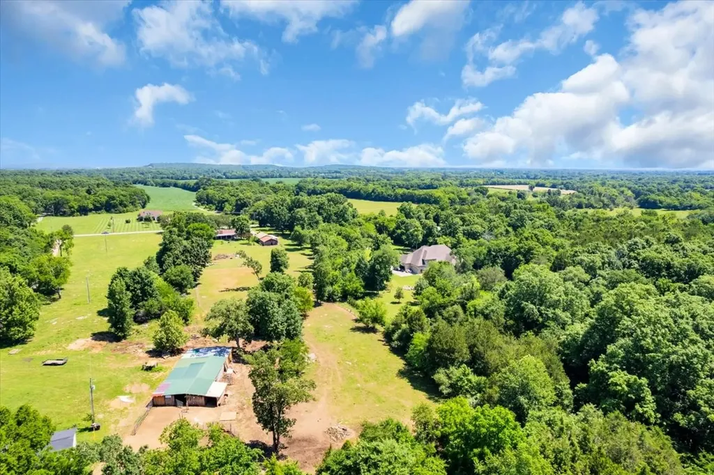 6263 Windrow Road Rockvale TN 37153