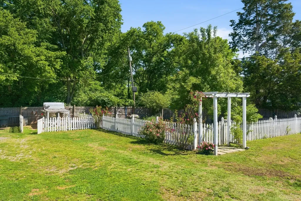 2000 Saint Joseph Drive Nashville TN 37218