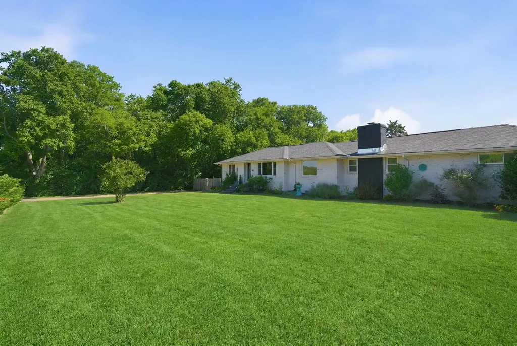 2000 Saint Joseph Drive Nashville TN 37218