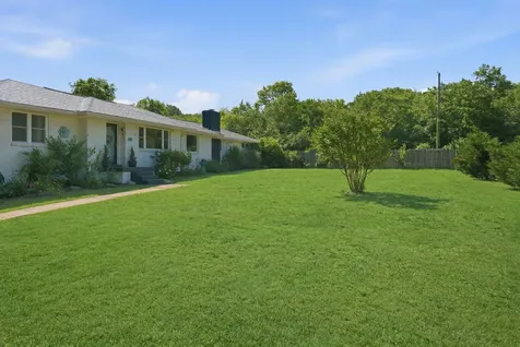 2000 Saint Joseph Drive Nashville TN 37218