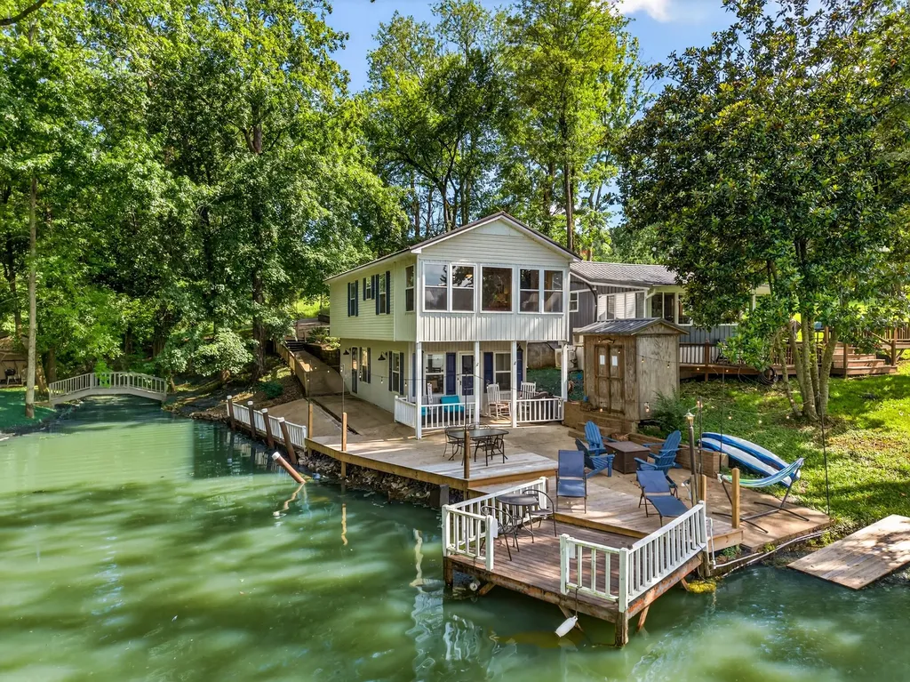 1283 Lake Logan Road Ardmore TN 38449