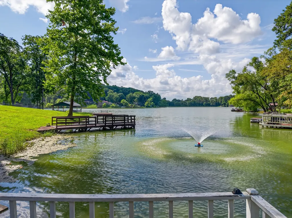 1283 Lake Logan Road Ardmore TN 38449
