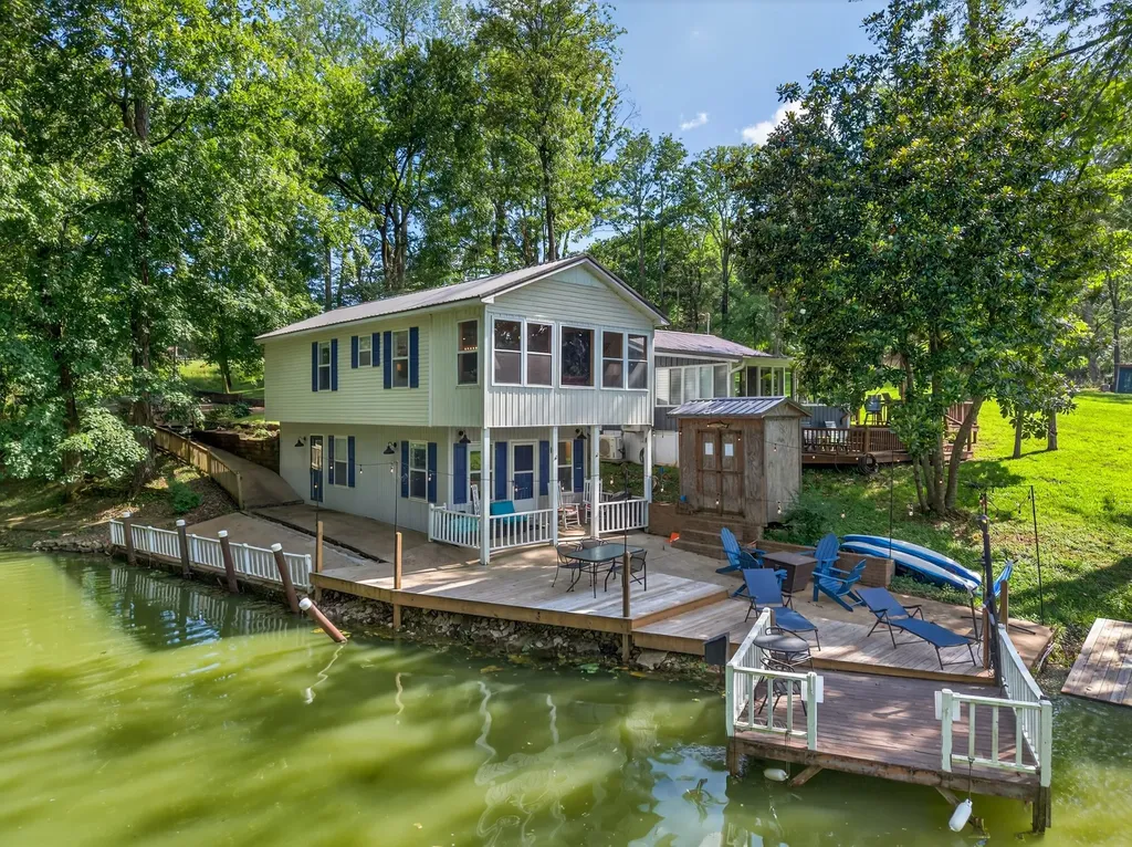 1283 Lake Logan Road Ardmore TN 38449