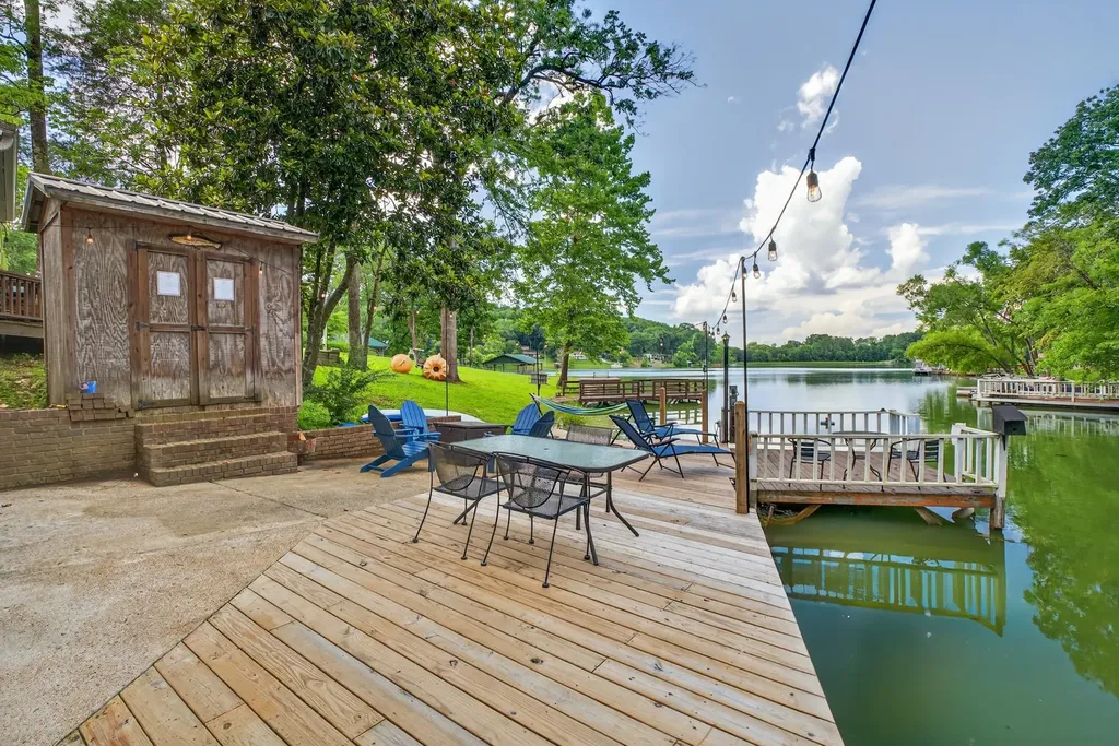 1283 Lake Logan Road Ardmore TN 38449