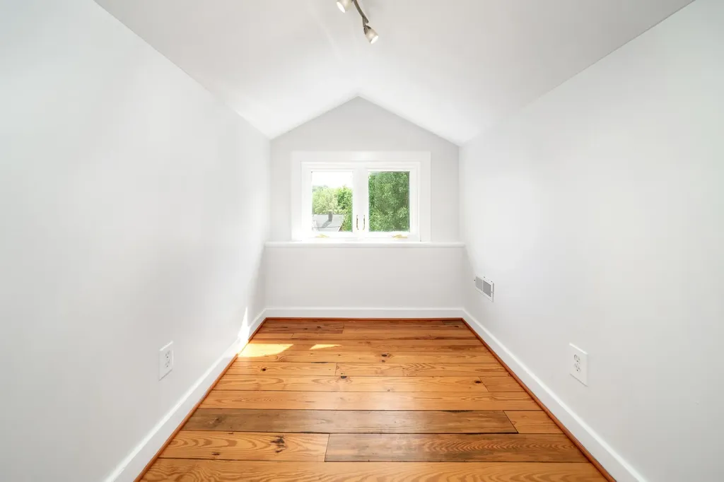 1710 Gale Lane Nashville TN 37212