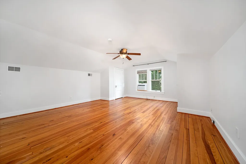1710 Gale Lane Nashville TN 37212