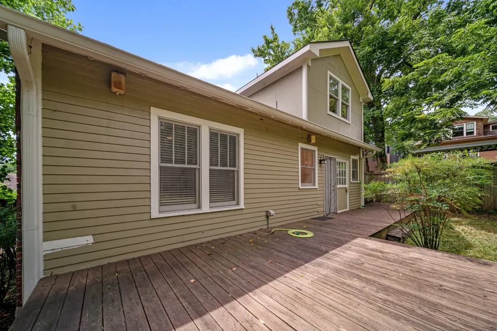 1710 Gale Lane Nashville TN 37212