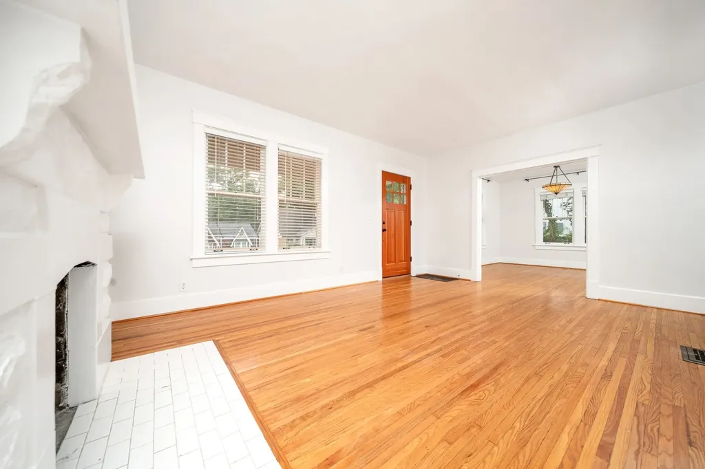 1710 Gale Lane Nashville TN 37212