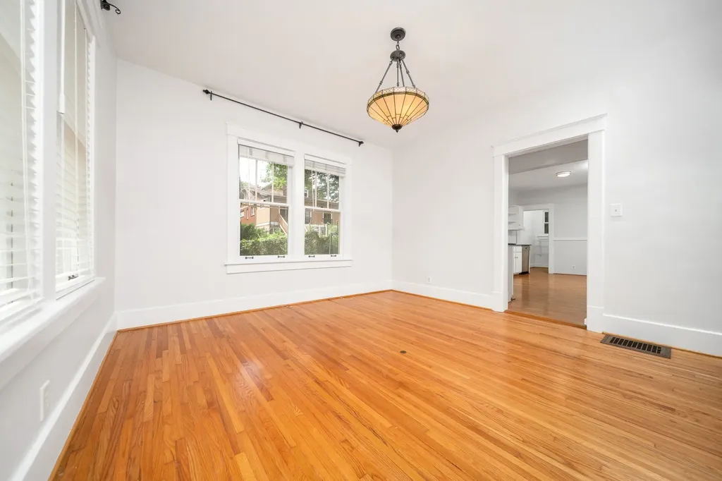 1710 Gale Lane Nashville TN 37212