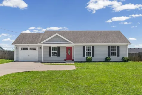 949 Hugh Hunter Road Oak Grove KY 42262