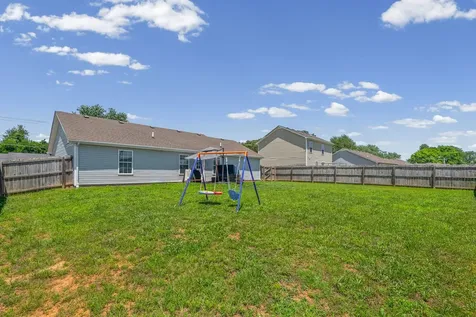 949 Hugh Hunter Road Oak Grove KY 42262