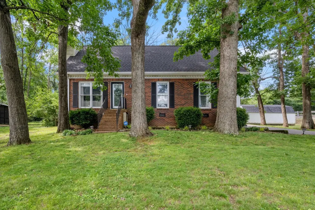 100 Windward Drive Mount Juliet TN 37122