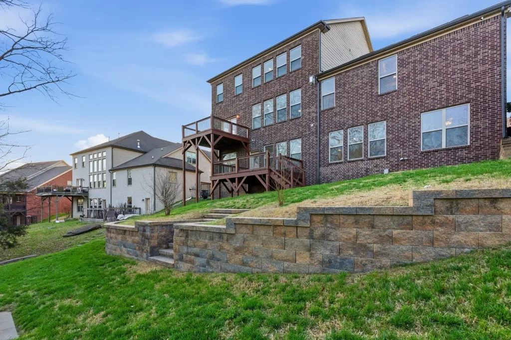 6772 Falls Ridge Lane College Grove TN 37046