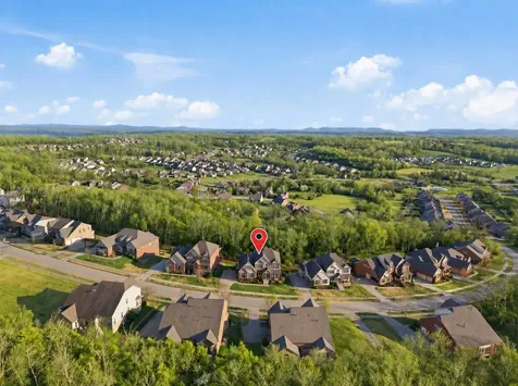 6772 Falls Ridge Lane College Grove TN 37046