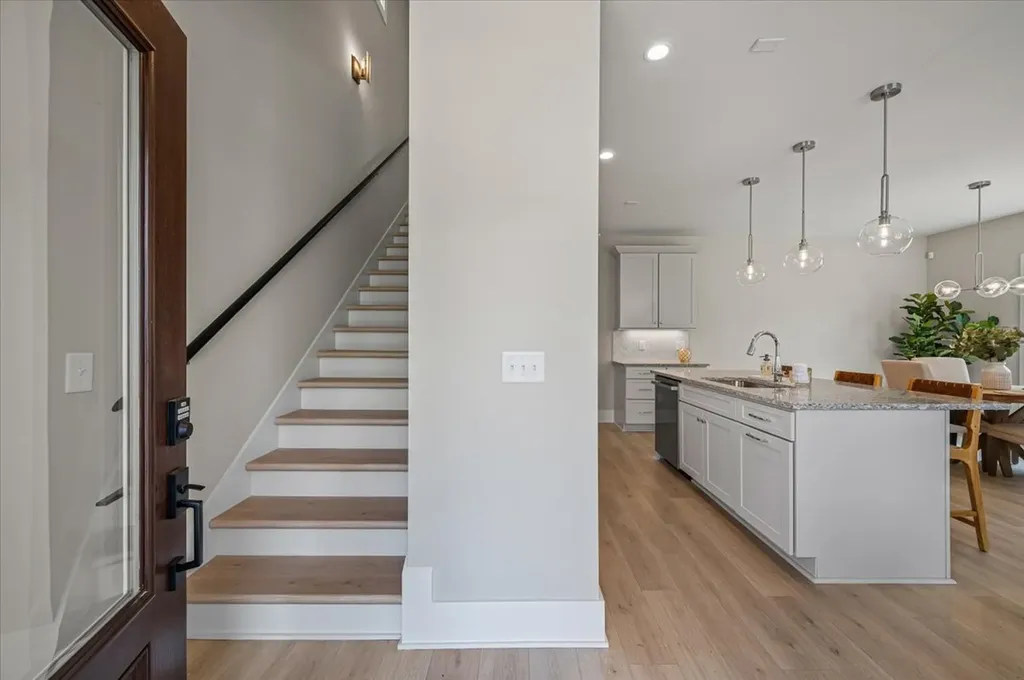 3045A Hillside Road Nashville TN 37207