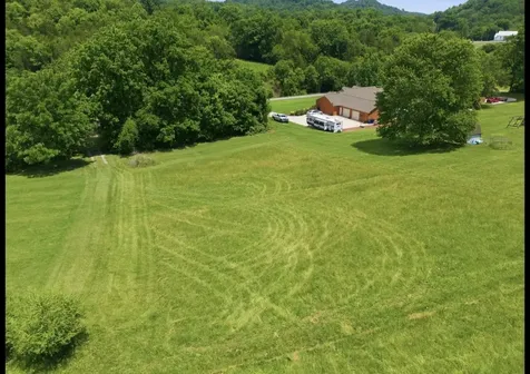 17 Dog Branch Road, S Pleasant Shade TN 37145