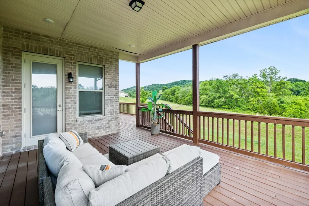 3208 Chase Point Drive Franklin TN 37067