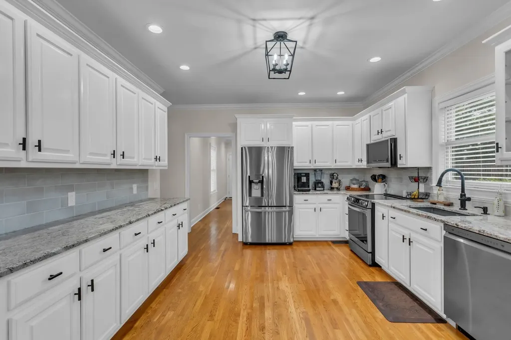 6421 Yeatman Lane Columbia TN 38401