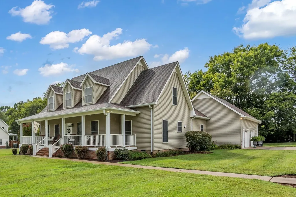 6421 Yeatman Lane Columbia TN 38401