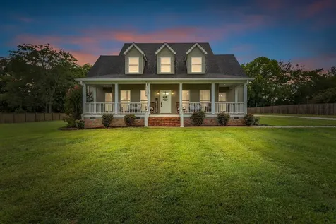 6421 Yeatman Lane Columbia TN 38401