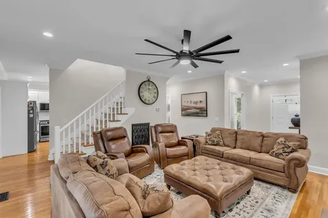 6421 Yeatman Lane Columbia TN 38401