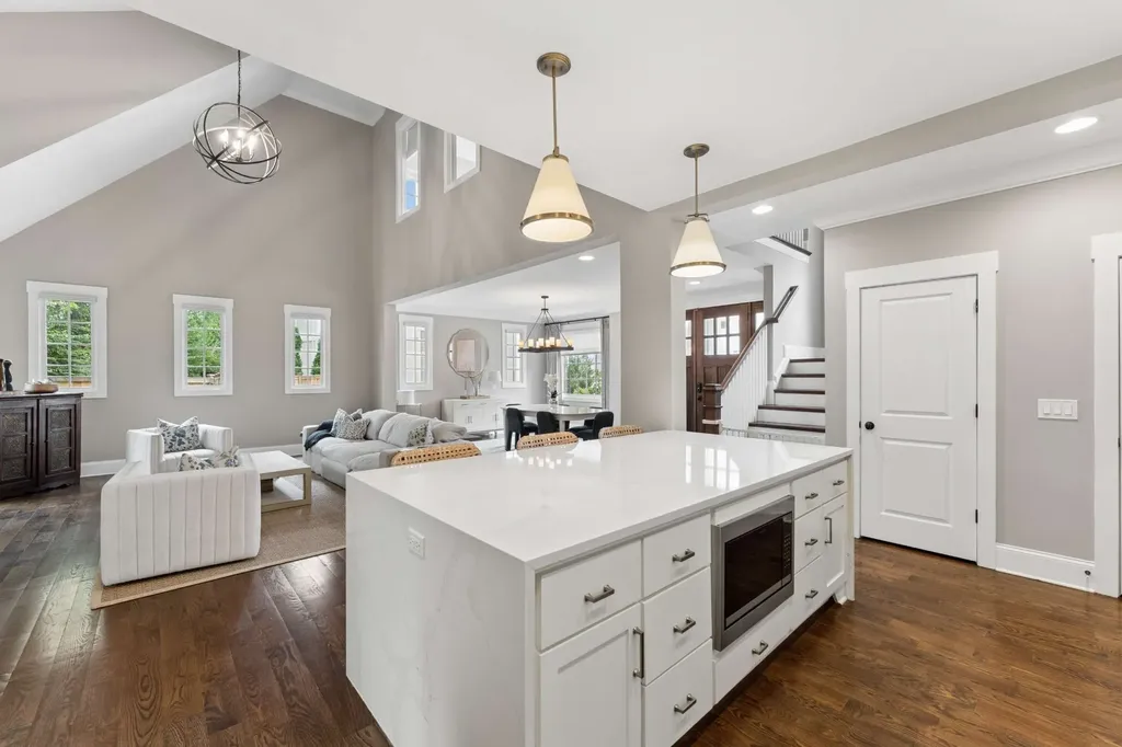 4115B Oriole Place Nashville TN 37215
