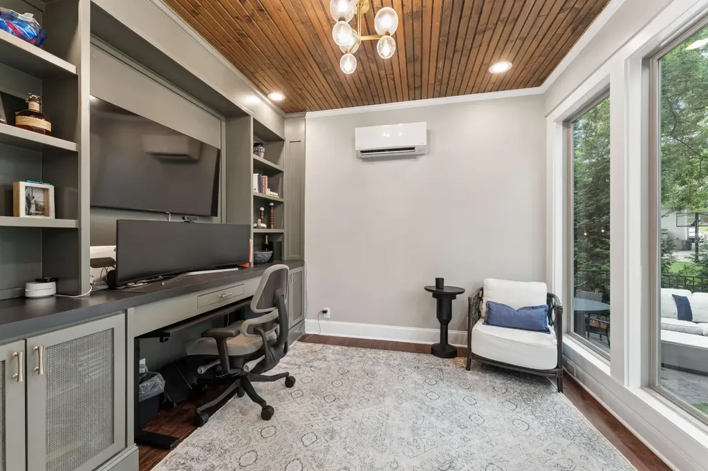 4115B Oriole Place Nashville TN 37215